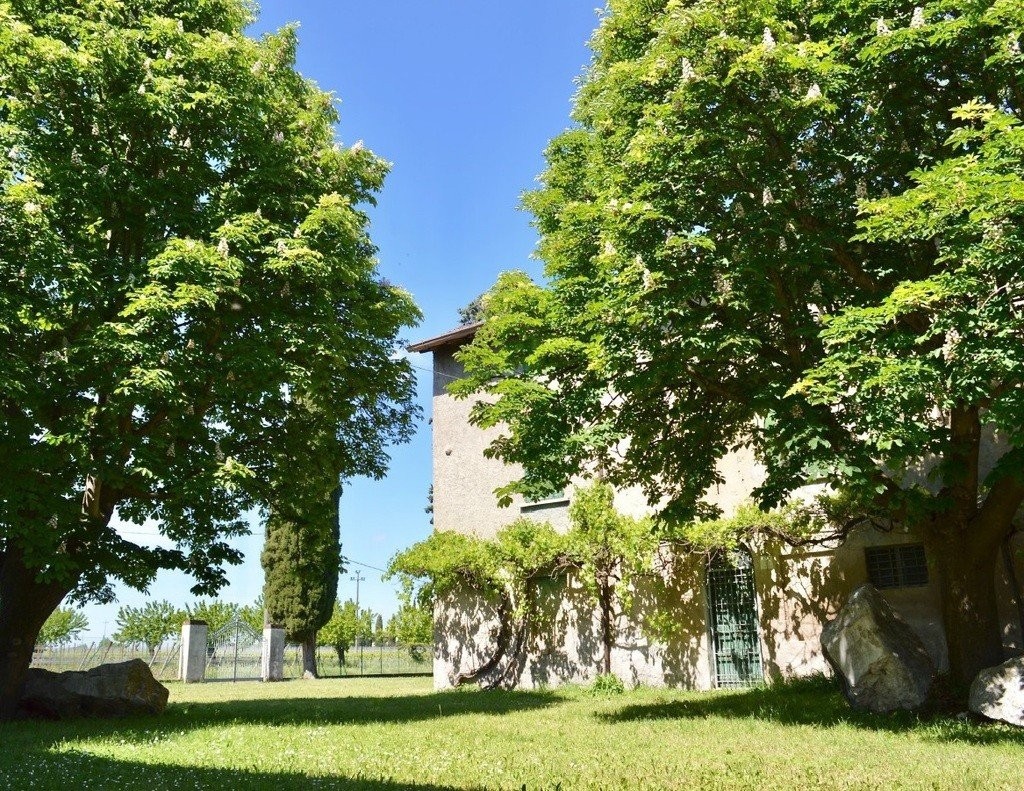 Desenzano del Garda - 
Herrschaftlicher Ansitz mit 3 Hektar Weingut!