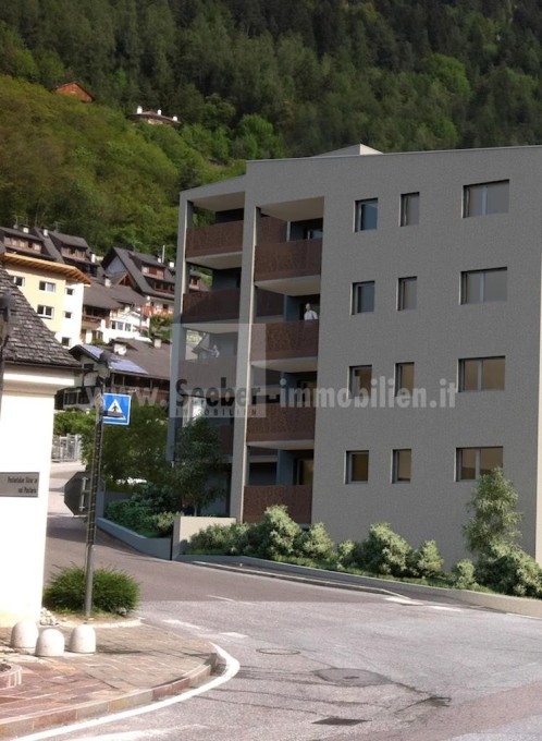 2-Zimmer-Wohnung mit Süd-West Balkon im zweiten Obergeschoss in Mühlbach, von wo aus Sie in 30 Minuten das Skigebiet Plose erreichen, zu verkaufen