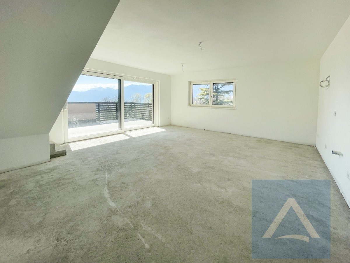 Neue Duplexwohnung in Montan