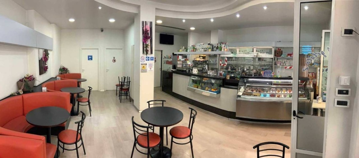 Betrieb zu verkaufen: Café, Bistro oder Eisdiele in Bozen