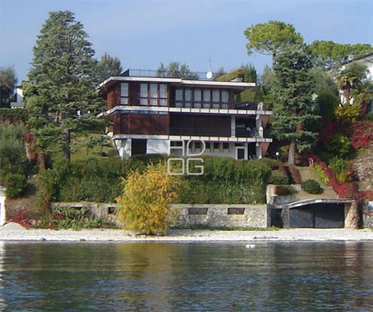 Traumhaftes Anwesen direkt am See