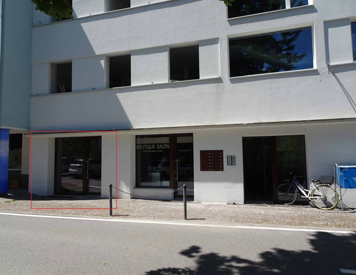Affittasi Locale commerciale in posizione centrale a Brunico