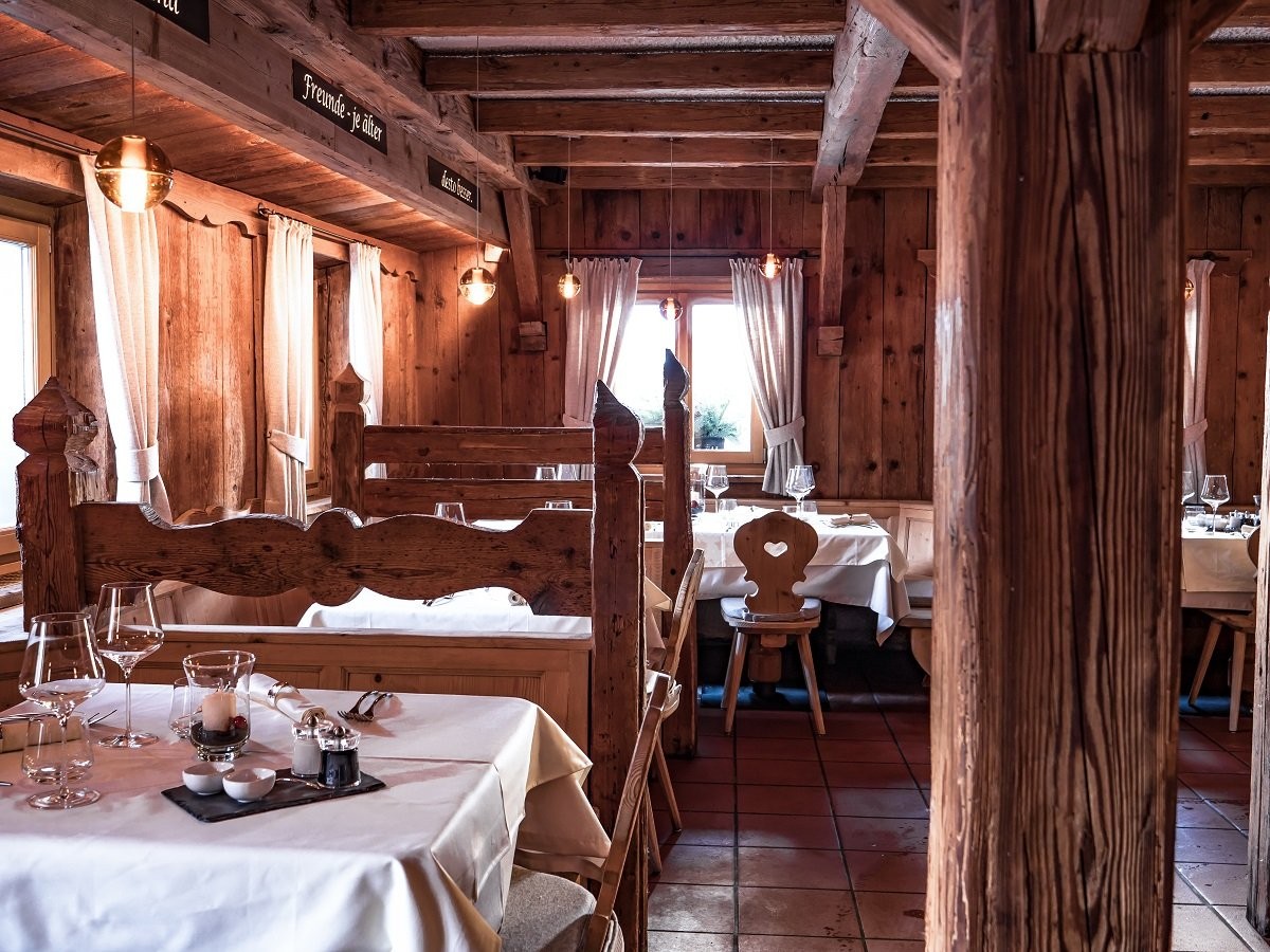 Historisches Restaurant mit Wohnung im Dorfkern