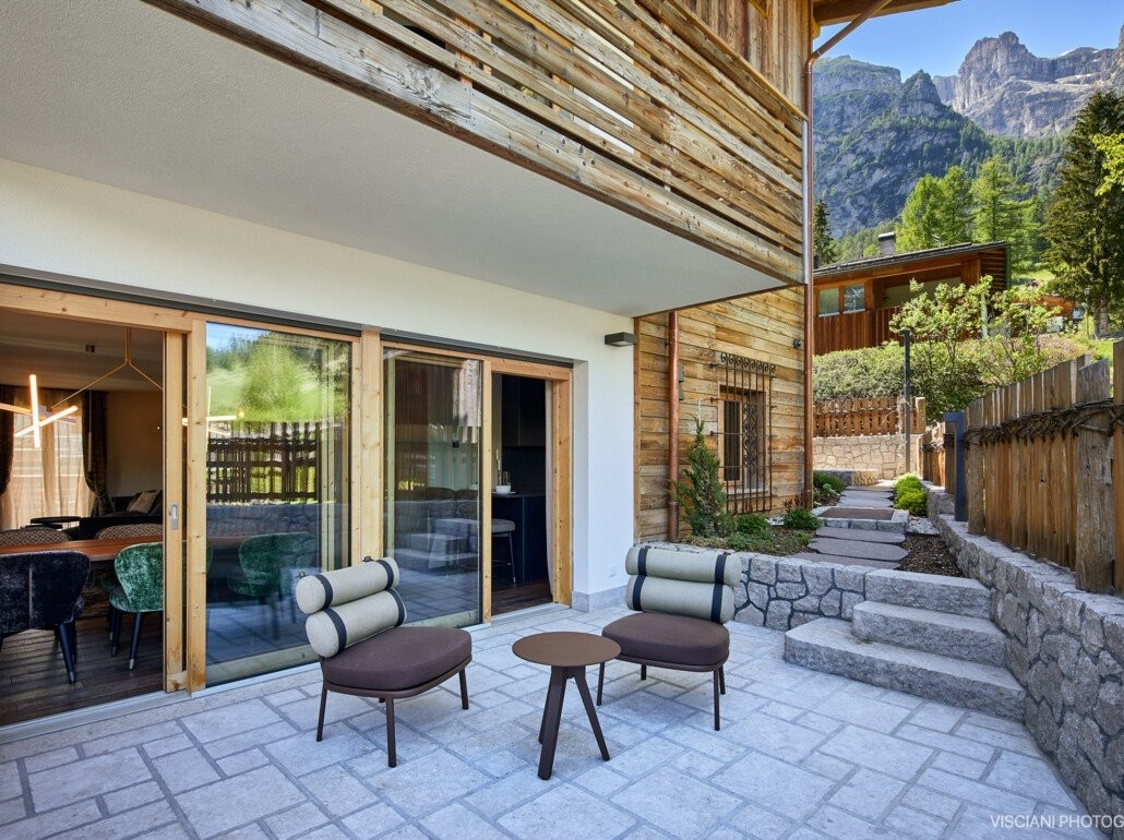 W1: Nuovo appartamento con terrazza e giardino immerso nel cuore delle Dolomiti