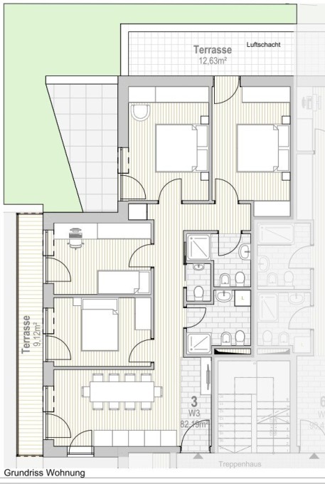 Appartamento con cinque stanze e giardino