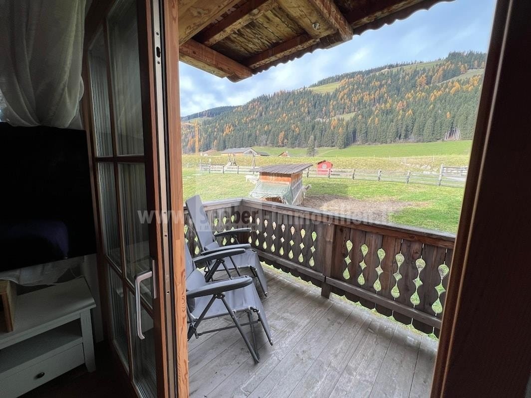 Erleben Sie Wohnkomfort mit atemberaubendem Panorama – 3-Zimmerwohnung in Niederdorf zu verkaufen!