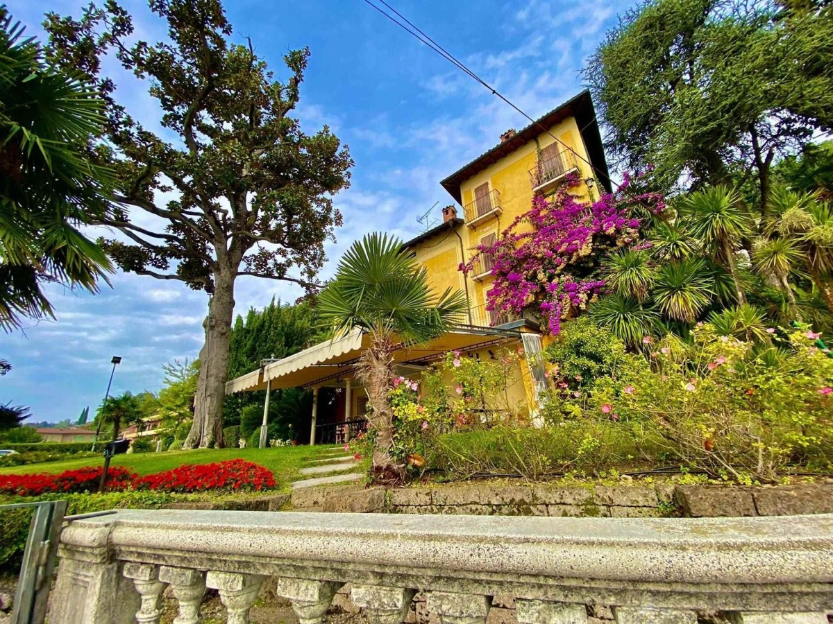 MANERBA DEL GARDA, Villa zu verkaufen von 250 Qm, 