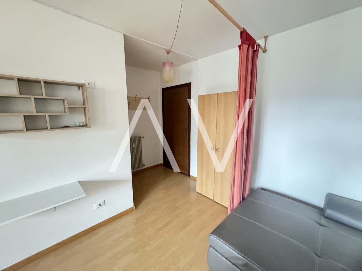 Appartamento in vendita a Merano con 1 camera da letto. Ideale per single o coppia.
